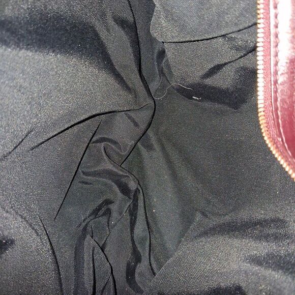 Khaite Medium Olivia Hobo Bag in Burgundy Calfskin Leather - Picture 7 of 8